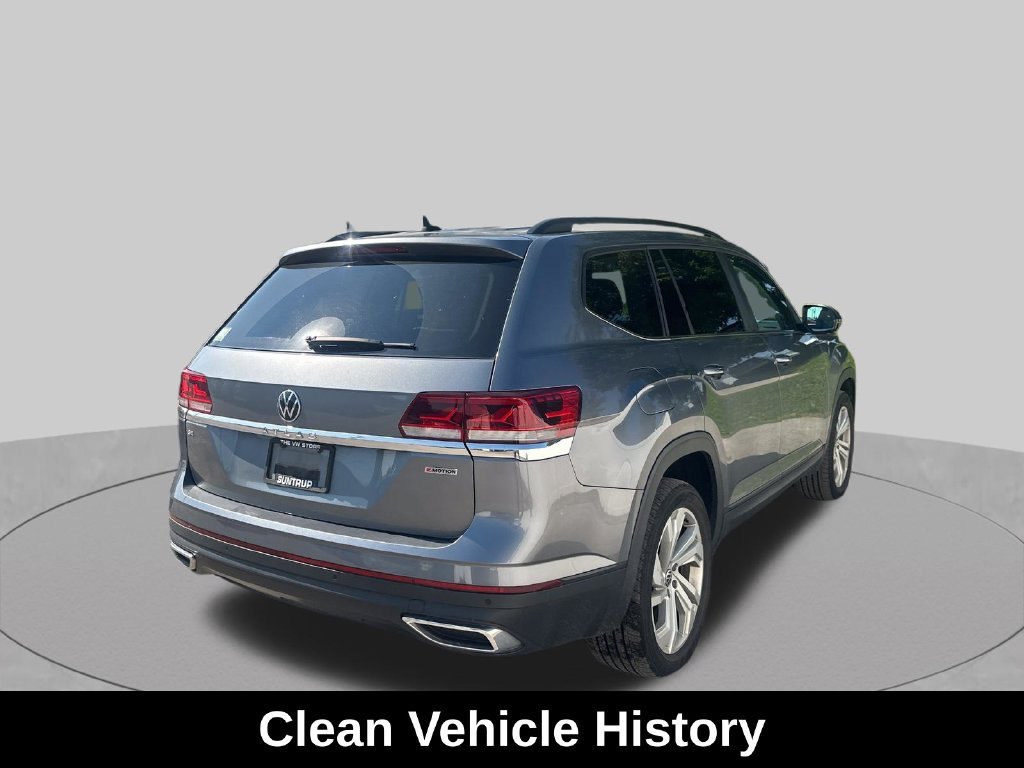 Used 2022 Gray Volkswagen 2.0T SE w/Technology image 3