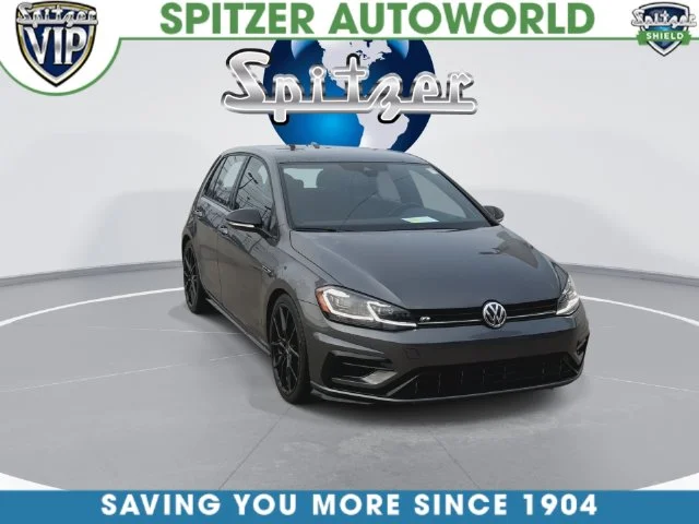 Used 2019 Gray Volkswagen DCC & Navigation 4Motion image 4