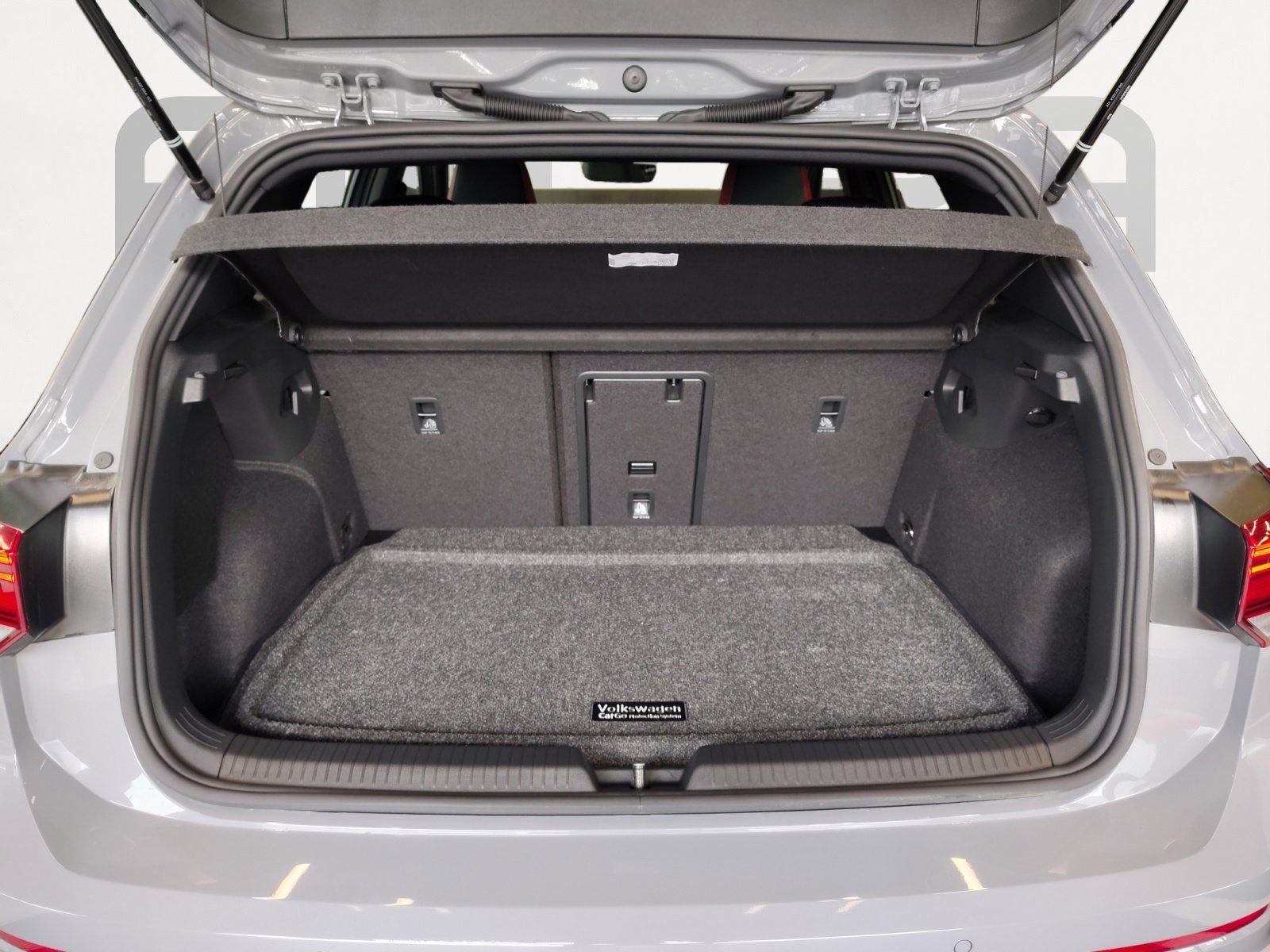 Certified Used 2026 Moonstone Gray Volkswagen SE image 16