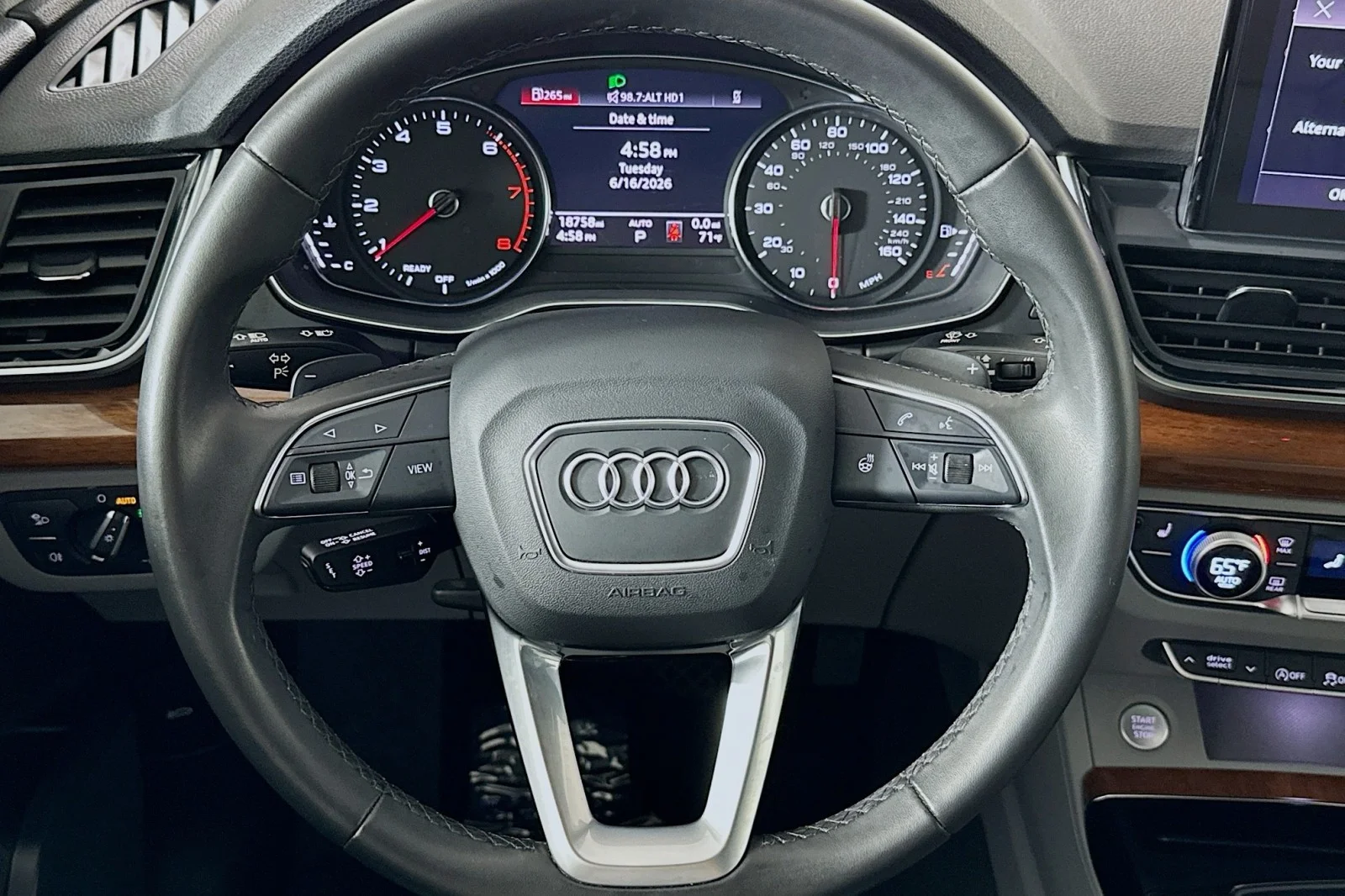 Used 2023 Ibis White Audi S line Premium image 19