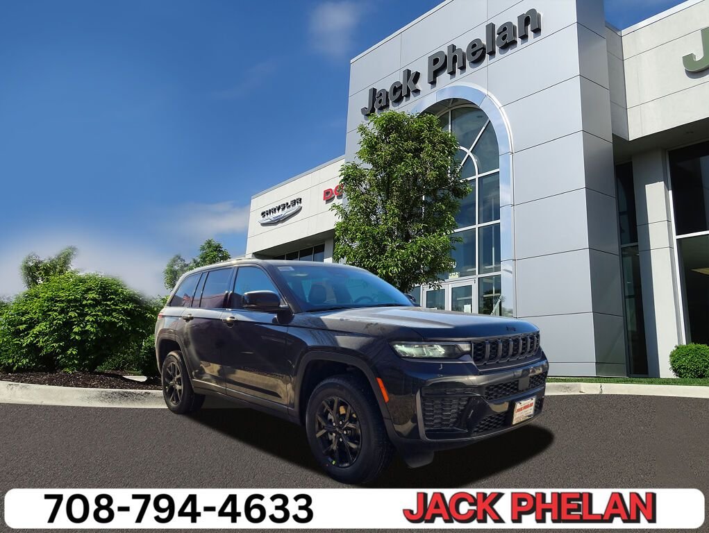 New 2026 Jeep Grand Cherokee Laredo
