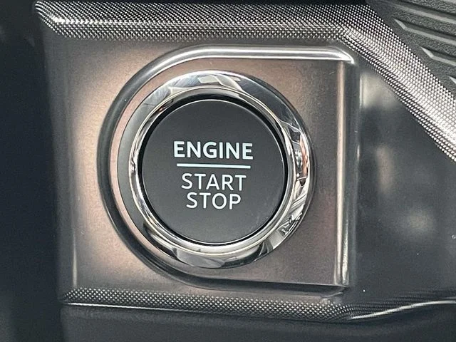 New 2025 White Ford Tremor image 5
