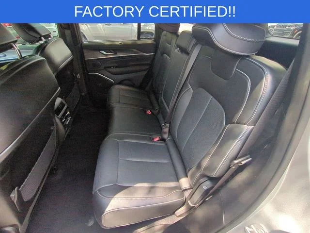Used 2025 Silver Jeep Overland image 32