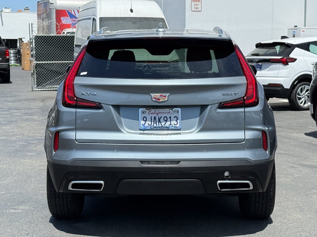 Used 2024 Argent Silver Metallic Cadillac Premium Luxury image 8