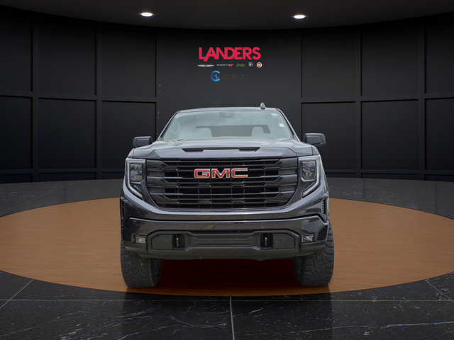 Used 2024 Silver GMC Elevation image 4