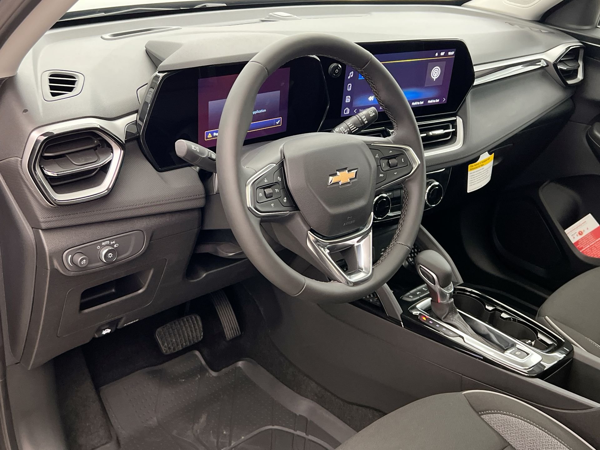New 2026 Mosaic Black Metallic Chevrolet LT image 62