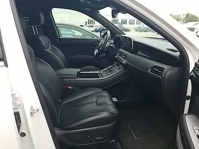 Used 2021 White Hyundai Calligraphy image 31