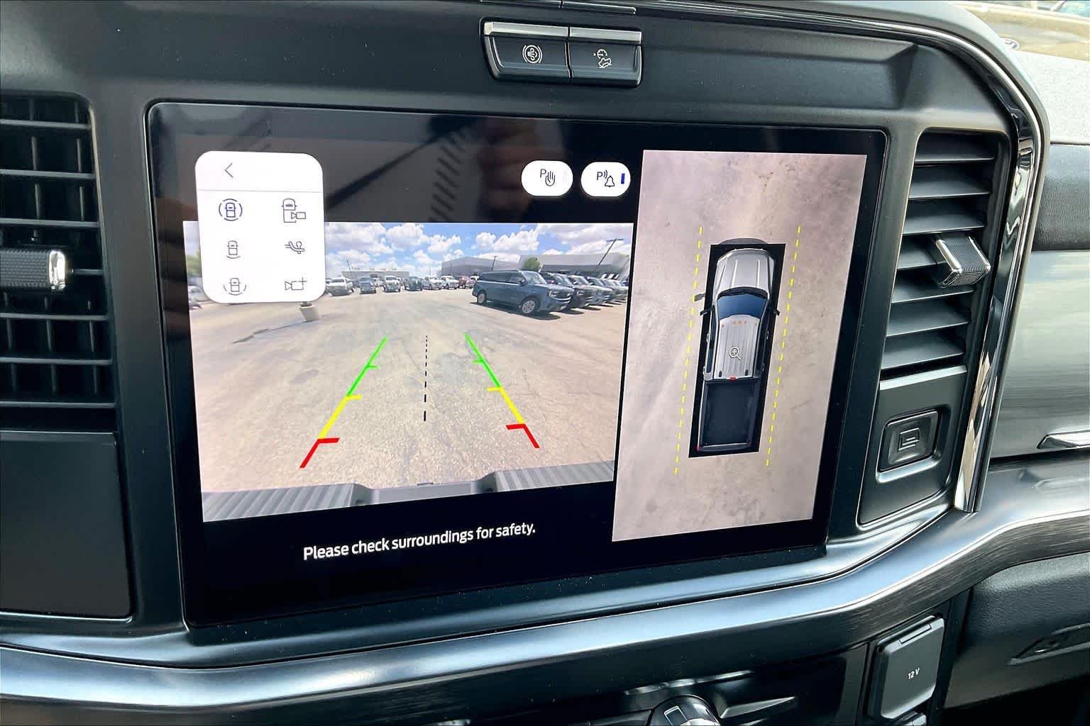 New 2026 Carbonized Gray Metallic Ford F-250® Lariat® image 18