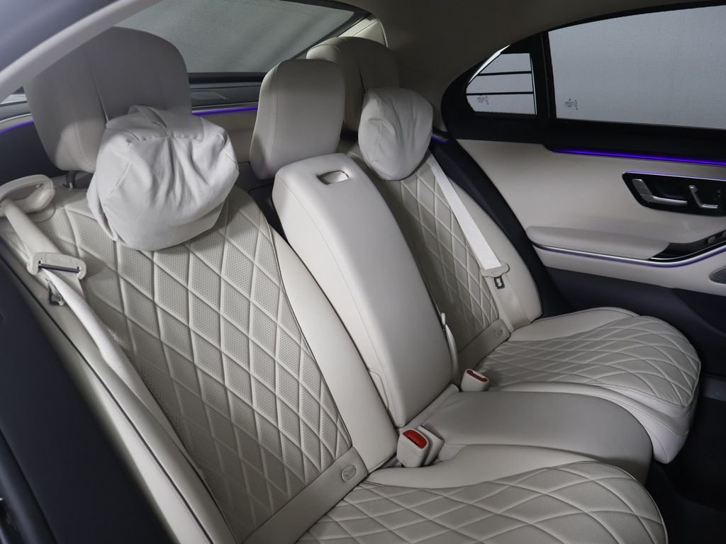 Used 2021 Gray Mercedes-Benz S 580 image 33