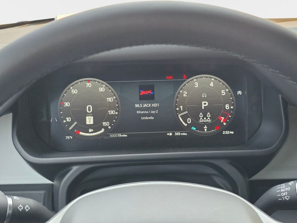 2026 Land Rover Defender X-Dynamic SE - Photo 19