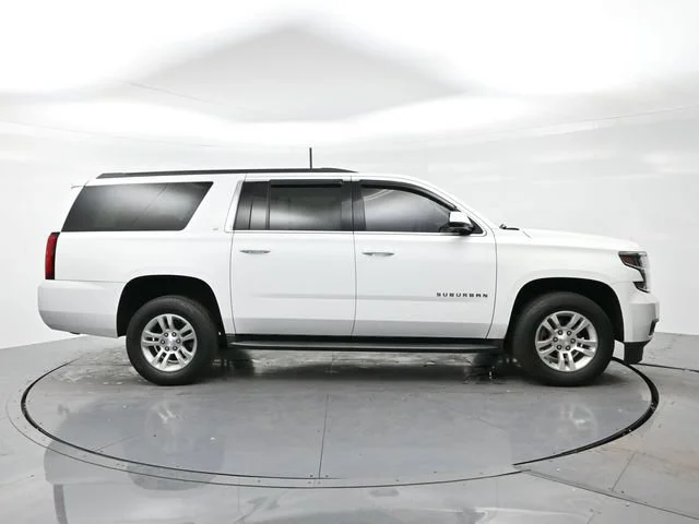 Used 2019 SUMMIT WHITE Chevrolet LT image 8