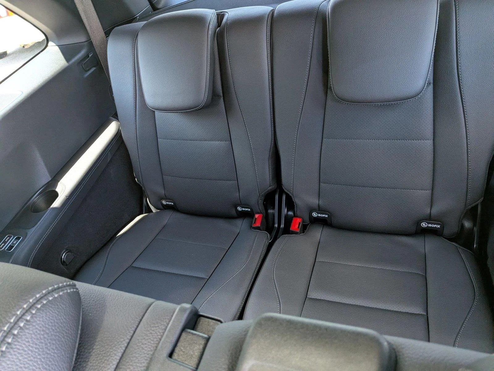 Used 2025 Cirrus Silver Metallic Mercedes-Benz GLS 450 image 33