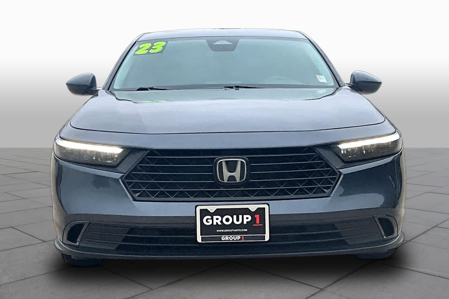Used 2023 Meteorite Gray Metallic Honda EX image 4