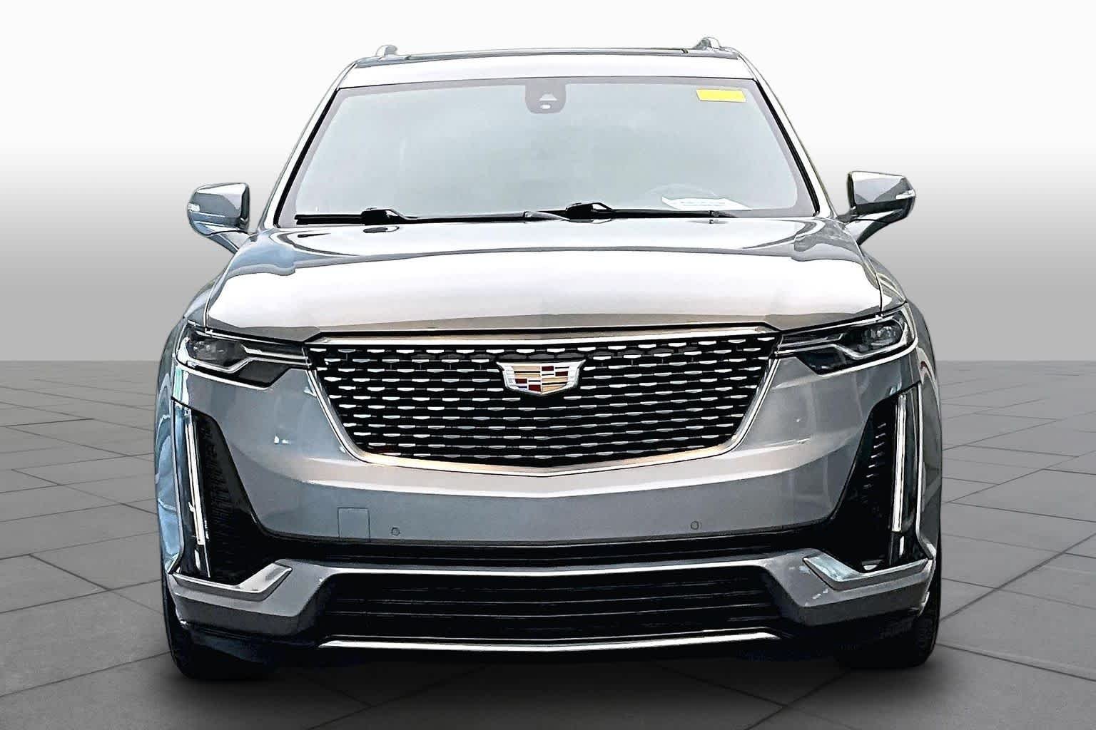 Pre-Owned 2023 Cadillac XT6 FWD Luxury