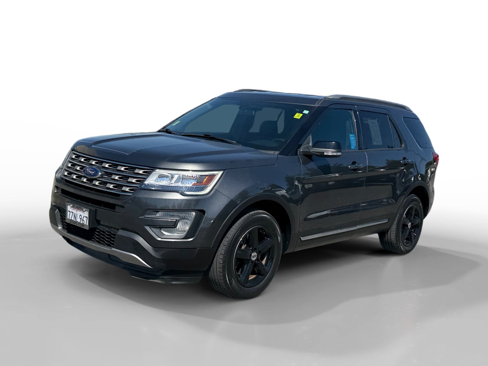 Used 2017 Magnetic Ford XLT image 1