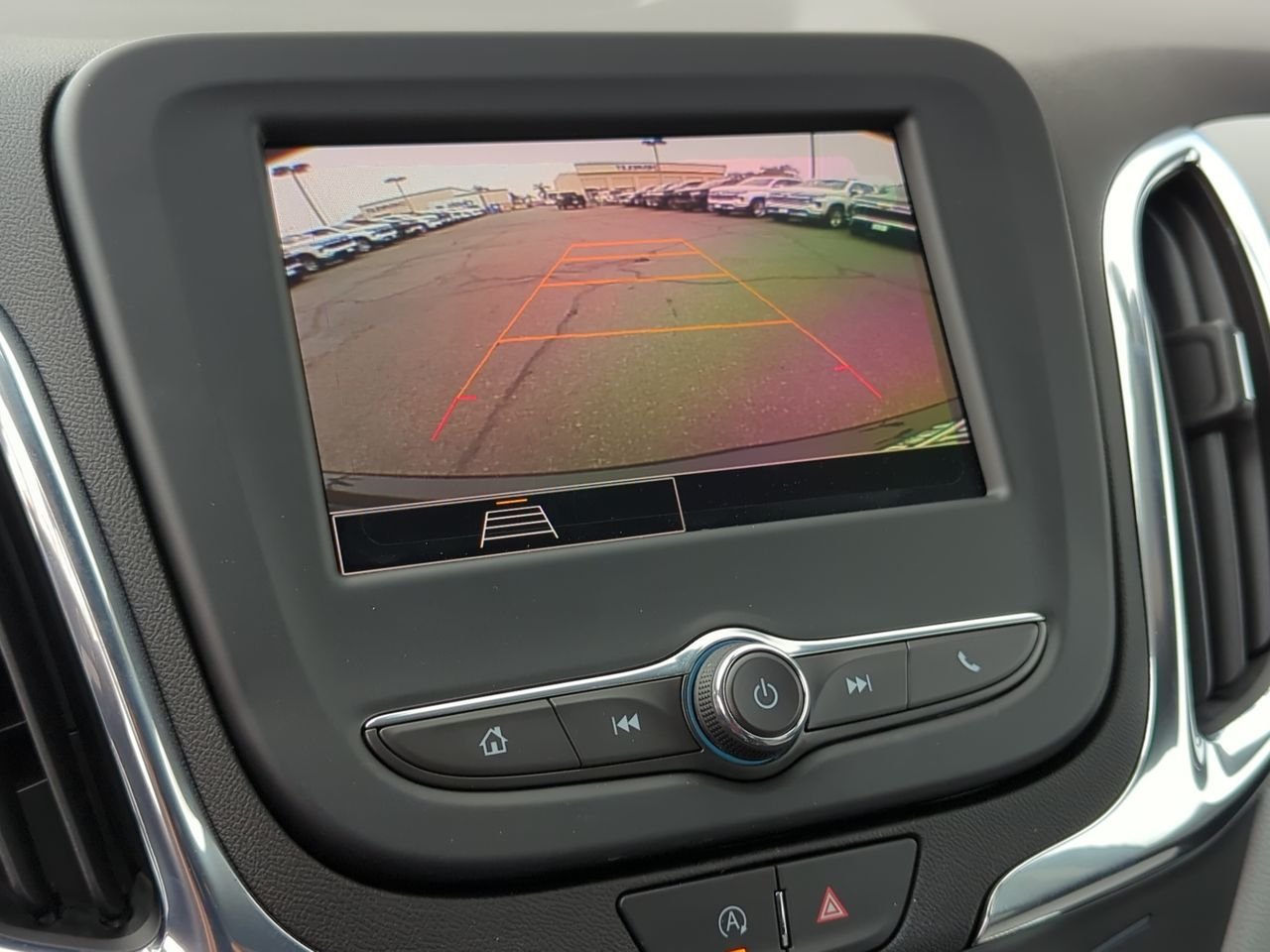 2023 Chevrolet Equinox LS - Photo 15
