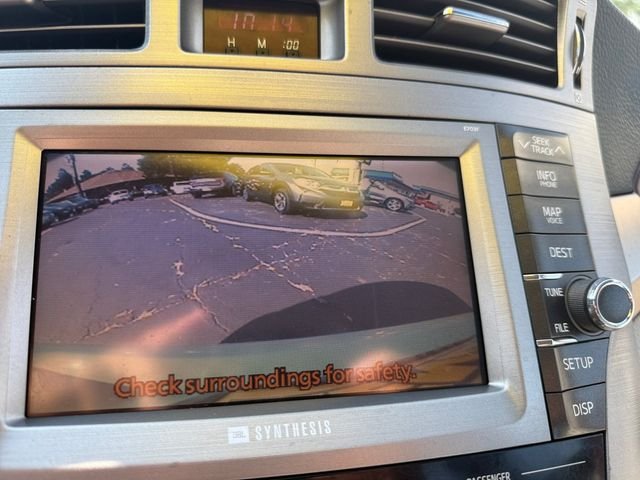 Used 2011 Silver Toyota Limited image 16