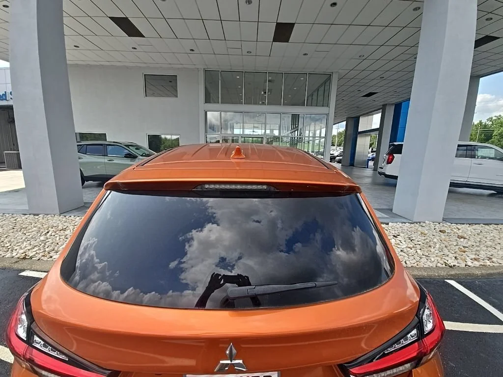 Used 2022 Orange Mitsubishi ES image 14