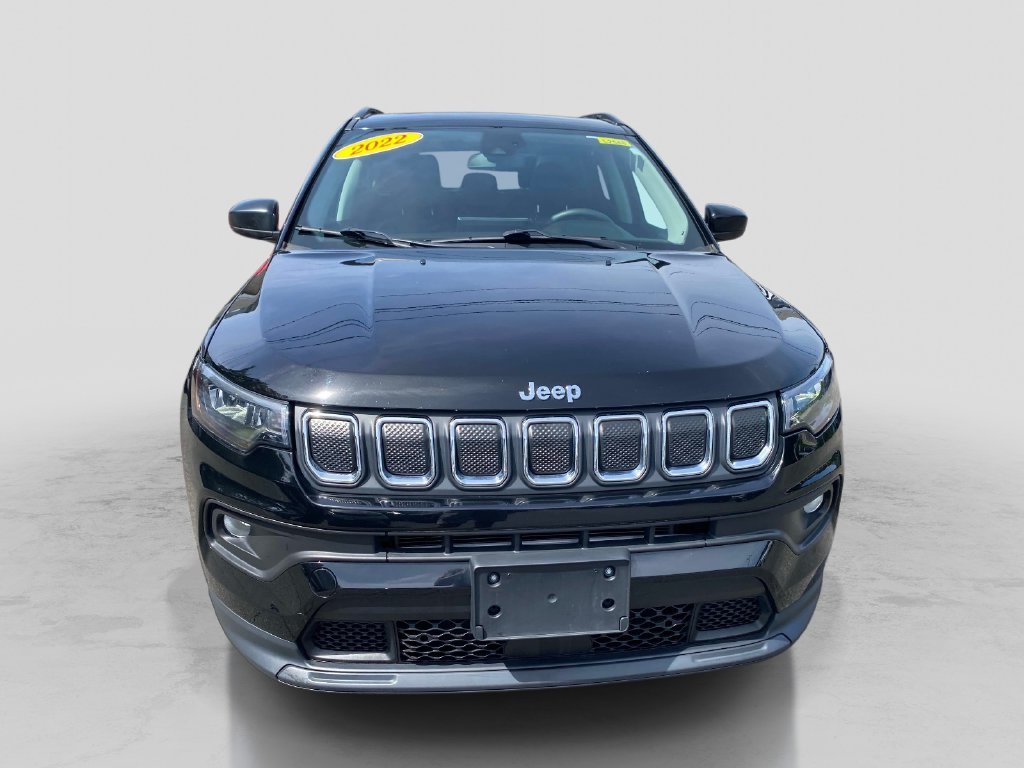 Used 2022 Black Jeep Latitude image 10