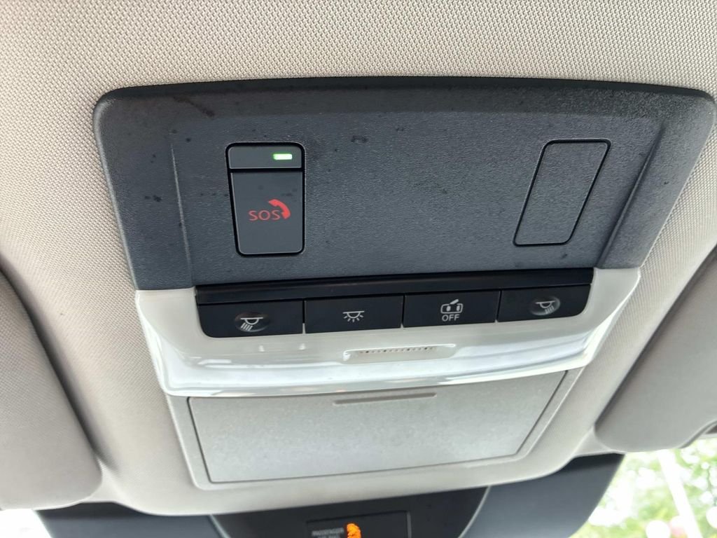 Used 2025 Gray Nissan SL image 39
