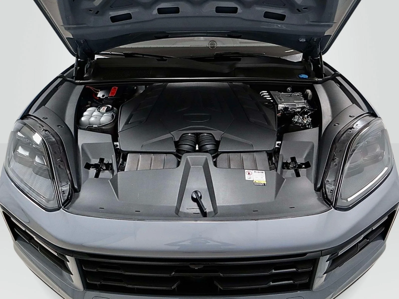 Used 2024 Arctic Grey Porsche S image 10