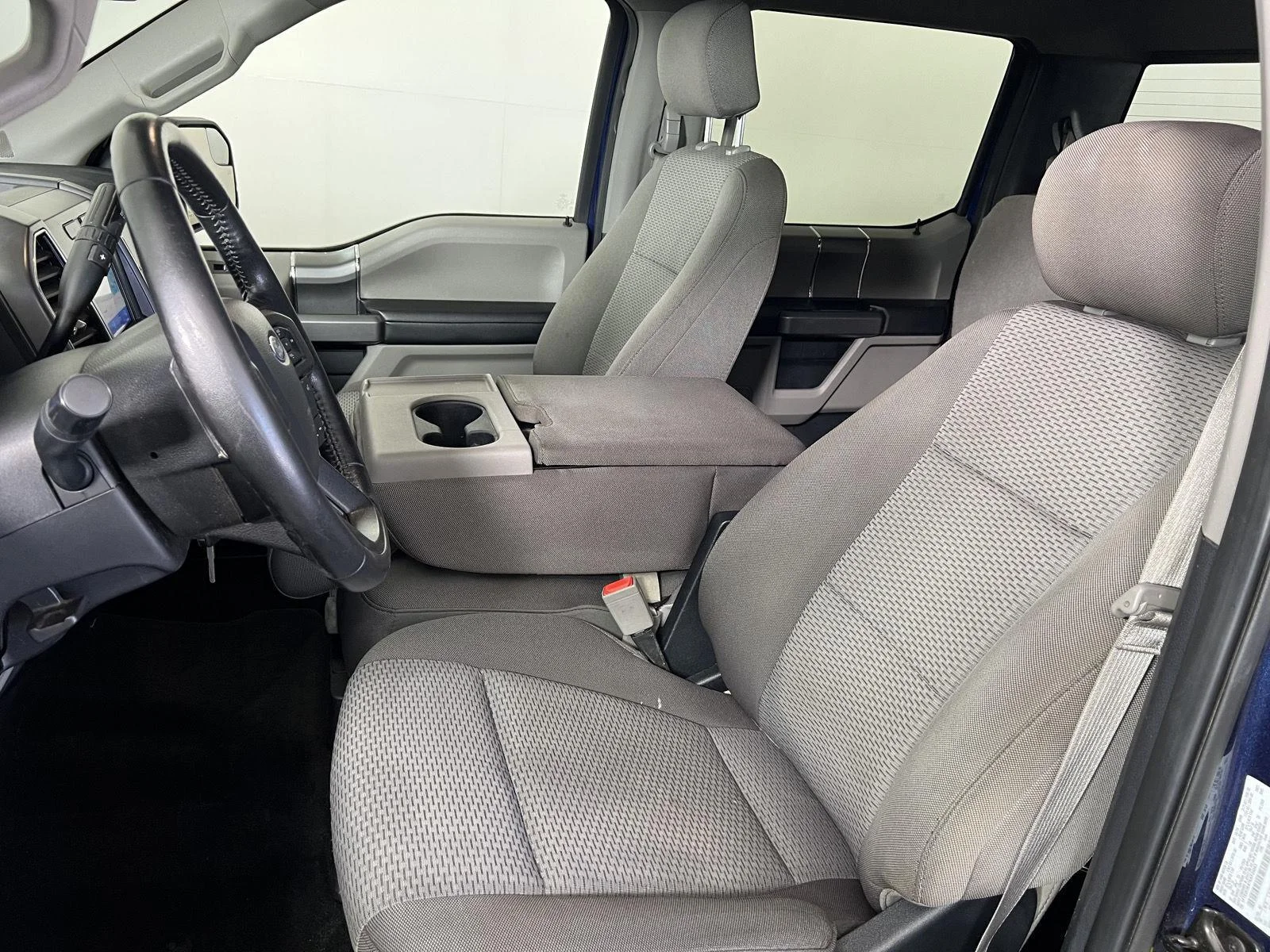 Used 2019 Blue Jeans Ford XLT image 11