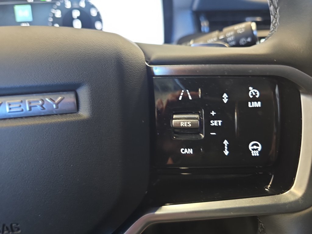 Certified Used 2025 Black Land Rover SE image 21