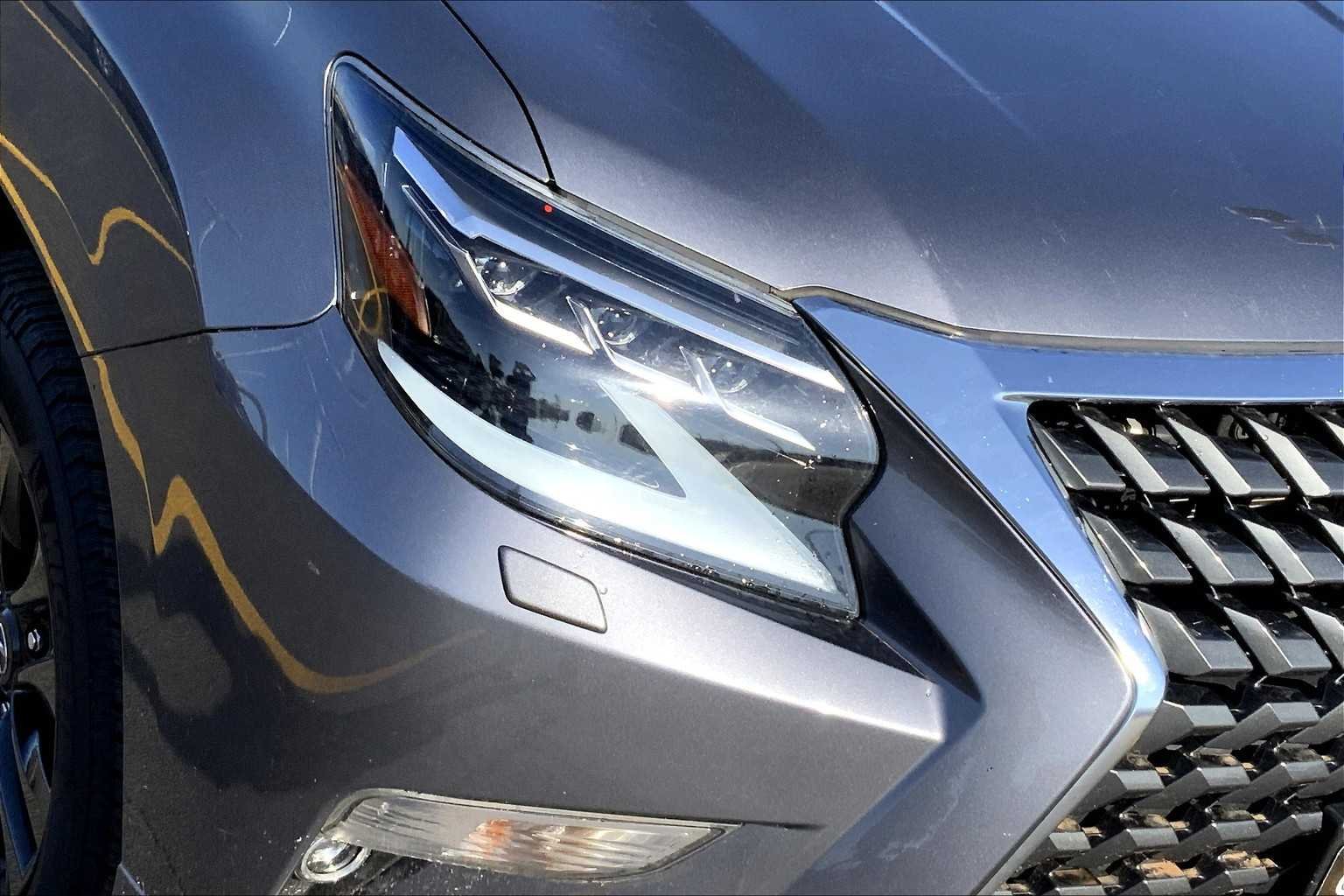 Used 2022 Nebula Gray Pearl Lexus Premium image 26