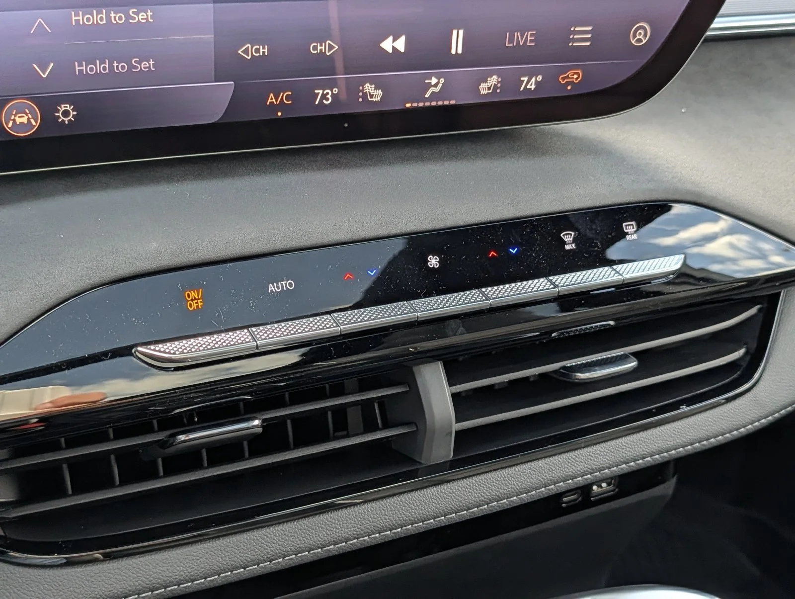 2027 Buick Enclave Sport Touring - Photo 12
