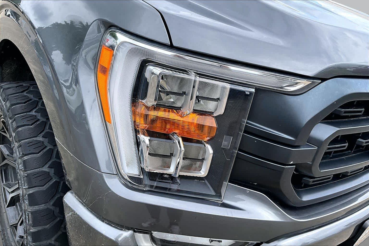 Used 2021 Carbonized Gray Metallic Ford XLT image 26