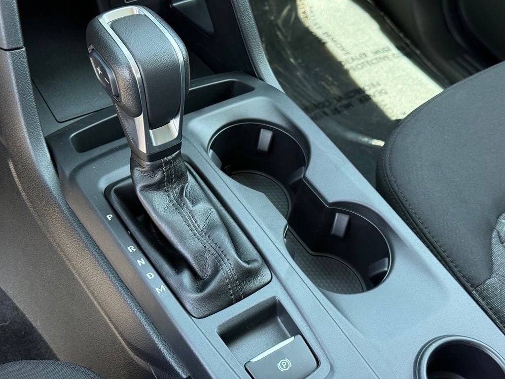 New 2026 Oxford White Ford XLT image 11