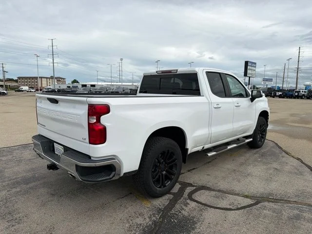 Used 2019 Summit White Chevrolet LT image 5