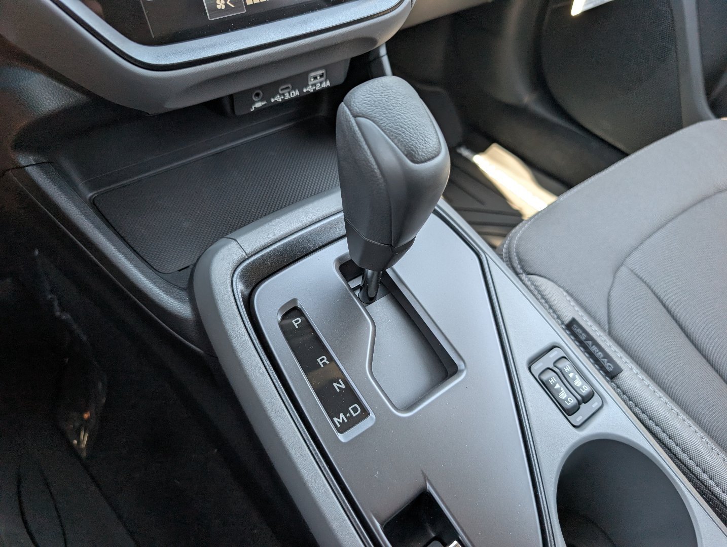 New 2026 MAGNETITE GRAY PEARL Subaru Premium image 17