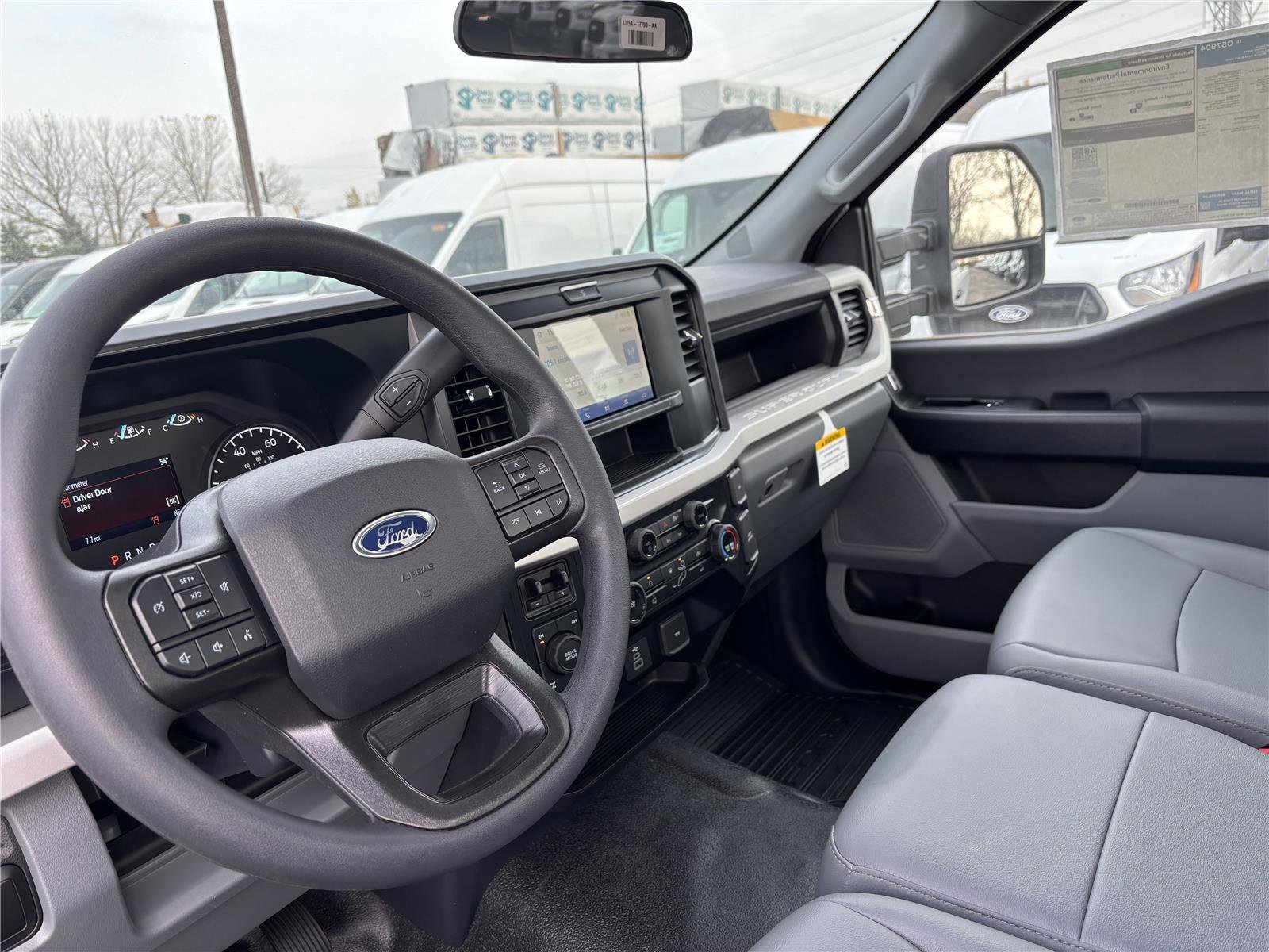 2026 Ford F-350 Super Duty XL - Photo 11