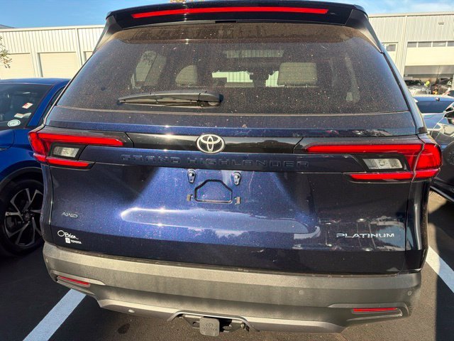 Used 2025  Toyota Platinum image 27