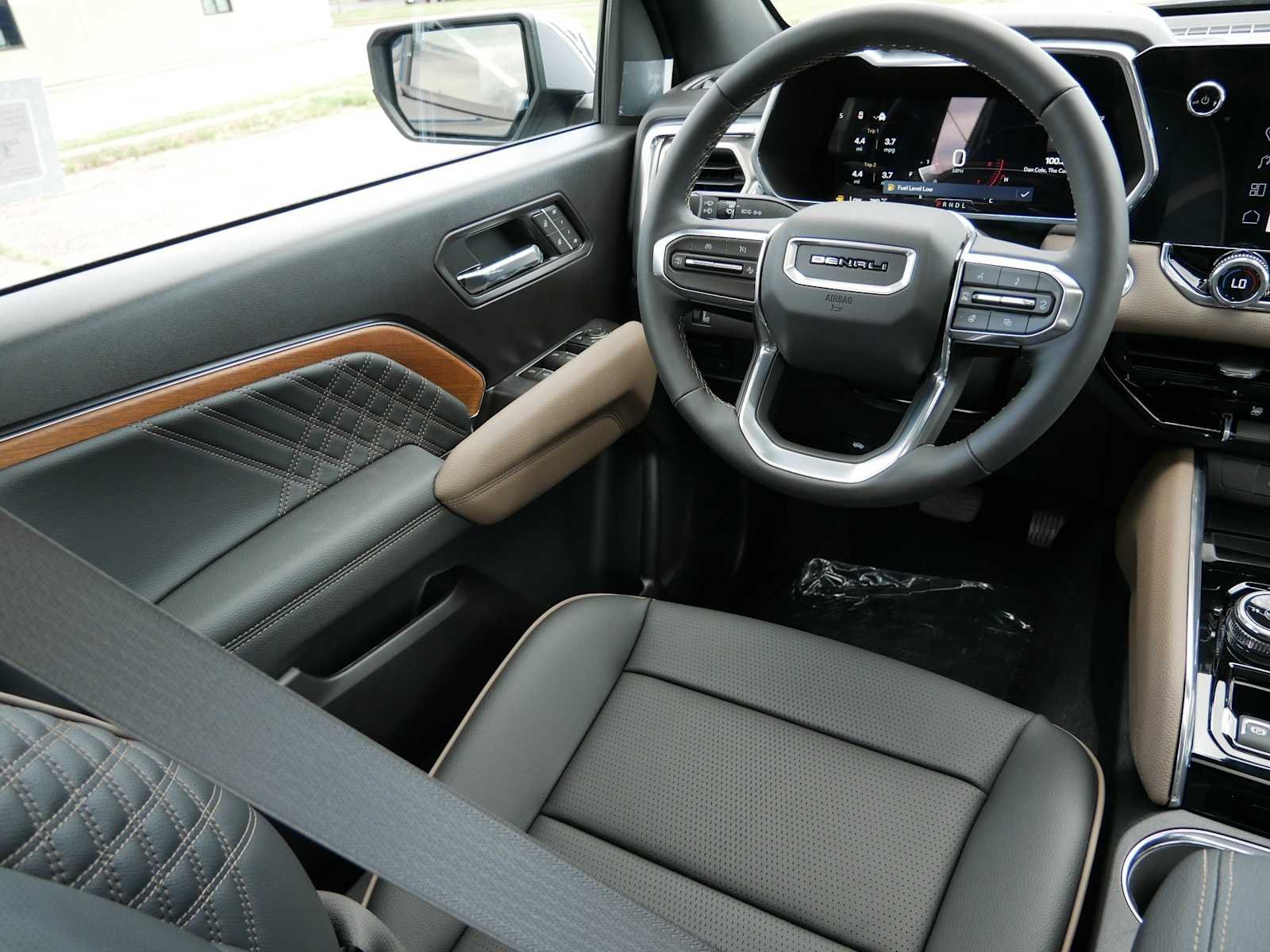 2026 GMC Canyon Denali - Photo 13