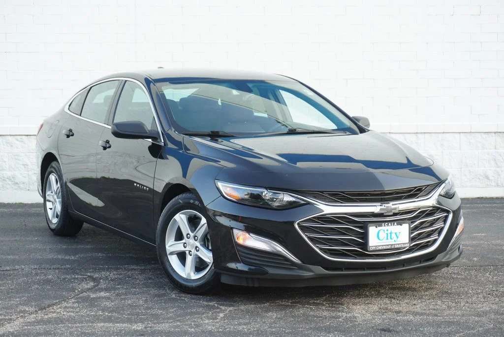 Used 2022 Chevrolet Malibu 1LS with VIN 1G1ZB5ST0NF213906 for sale in Grayslake, IL