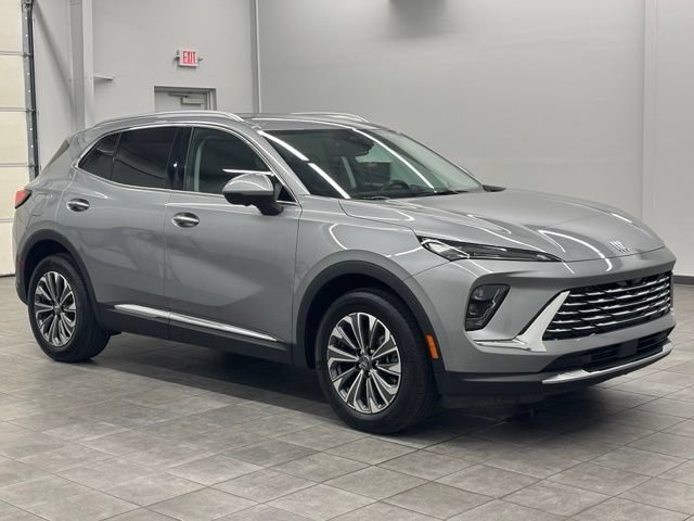 2025 Buick Envision Preferred AWD's photo