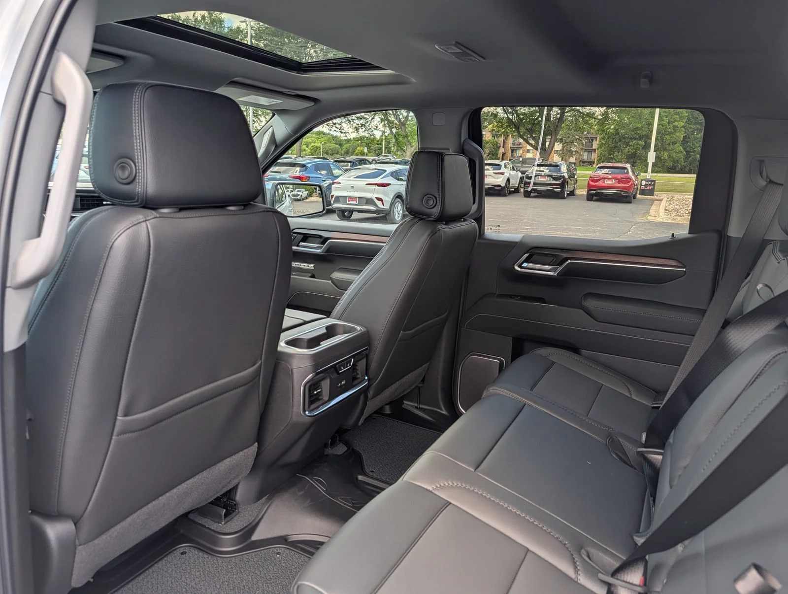 New 2026 Glacier White Tricoat GMC Denali image 5