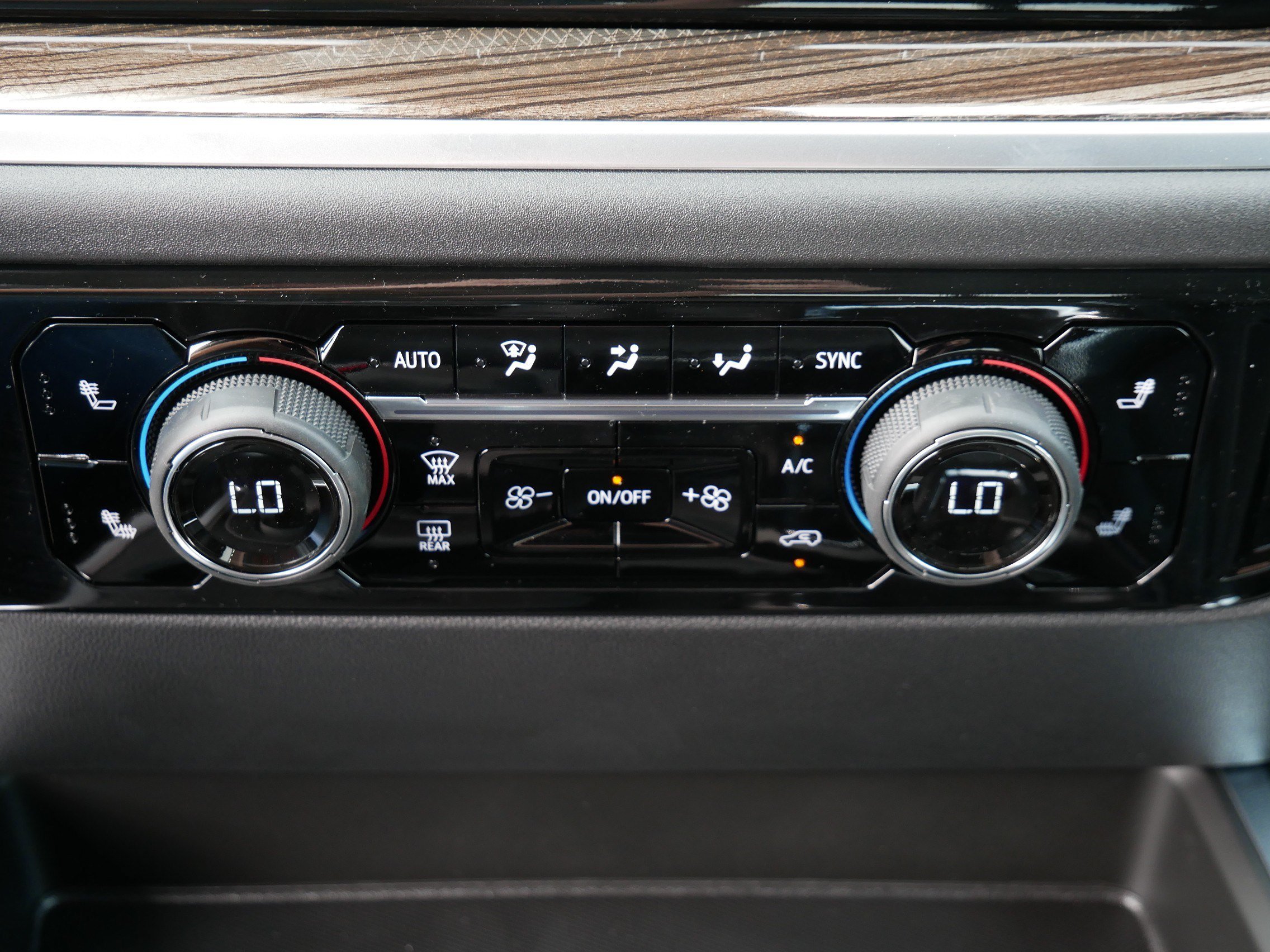 2026 Chevrolet Silverado 1500 RST - Photo 8