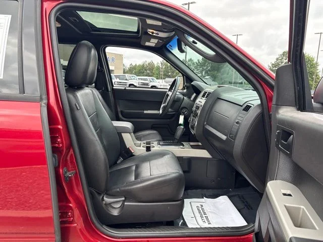 Used 2012 Red Ford XLT image 21