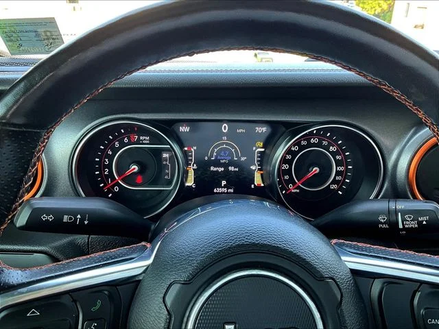 Used 2021 Green Jeep Mojave image 15