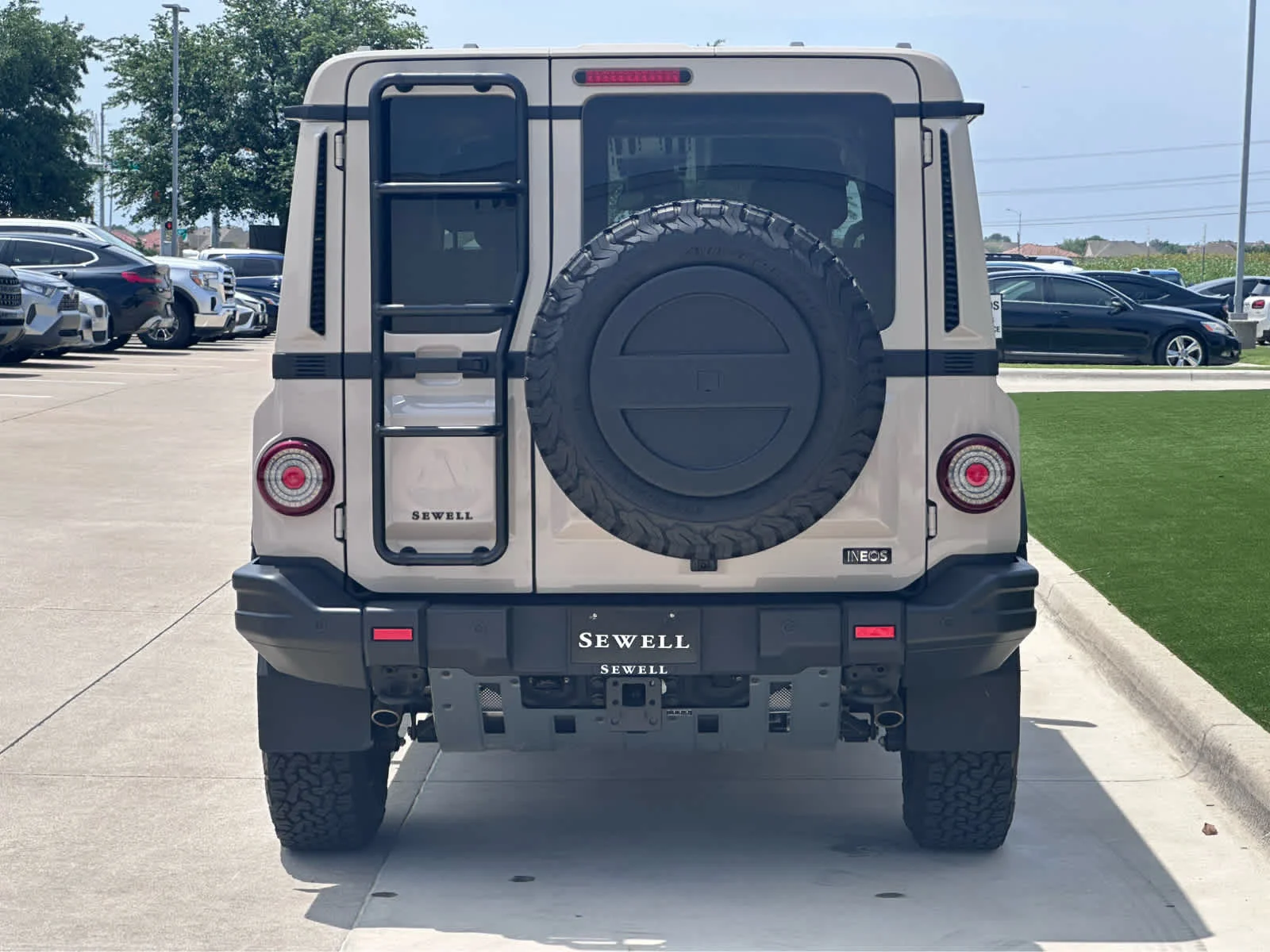 Used 2025 Magic Mushroom INEOS Fieldmaster Edition image 6