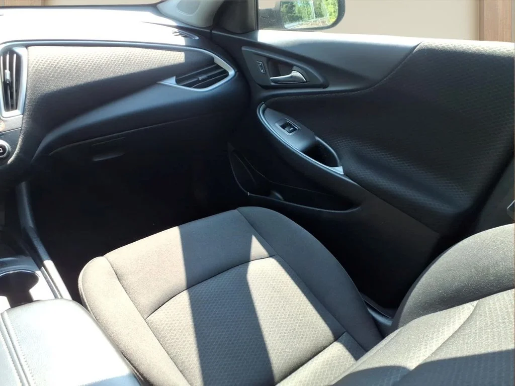 Certified Used 2024 Gray Chevrolet LT image 21