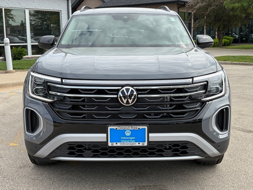 New 2026 Pure Gray Volkswagen 2.0T Peak Edition image 7