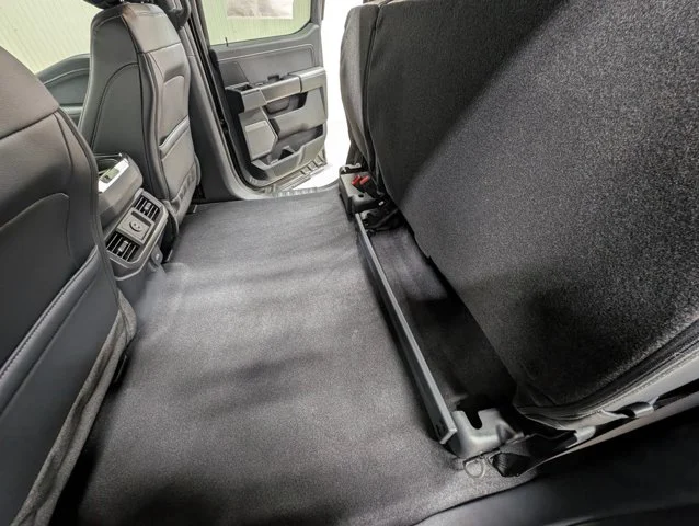 New 2026 Carbonized Gray Metallic Ford Lariat® image 59