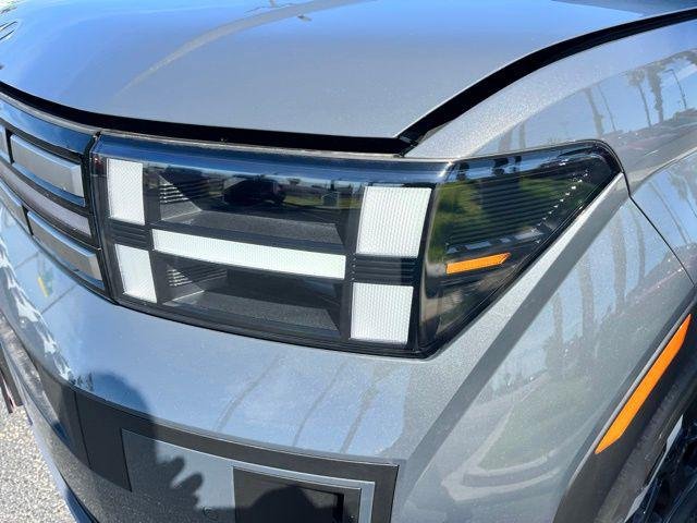 New 2026 Gray Hyundai SEL FWD image 12