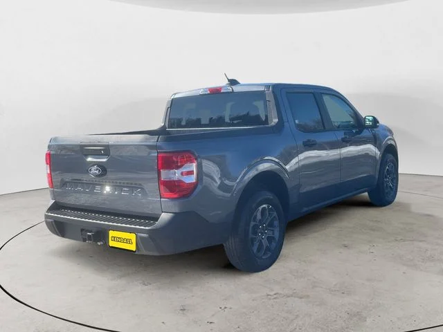 New 2026 Gray Metallic Ford XLT image 5