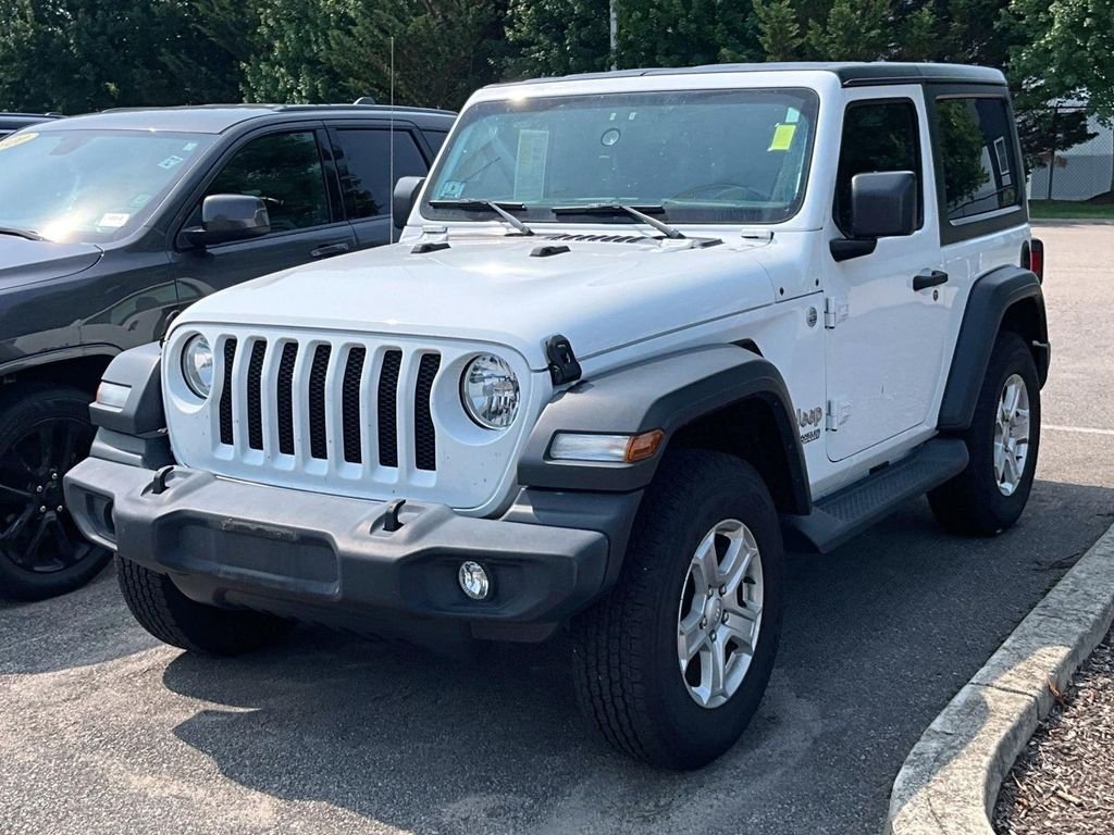 Used 2019 White Jeep Sport S image 3