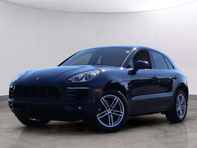Pre-Owned 2018 Porsche Macan Base